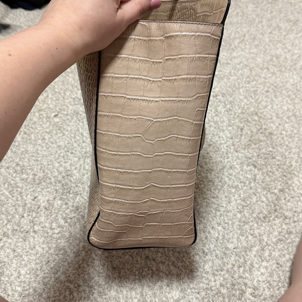 Kate Spade Elissa Bristol Drive Croc Leather Handbag in Tan - Picture 10 of 13